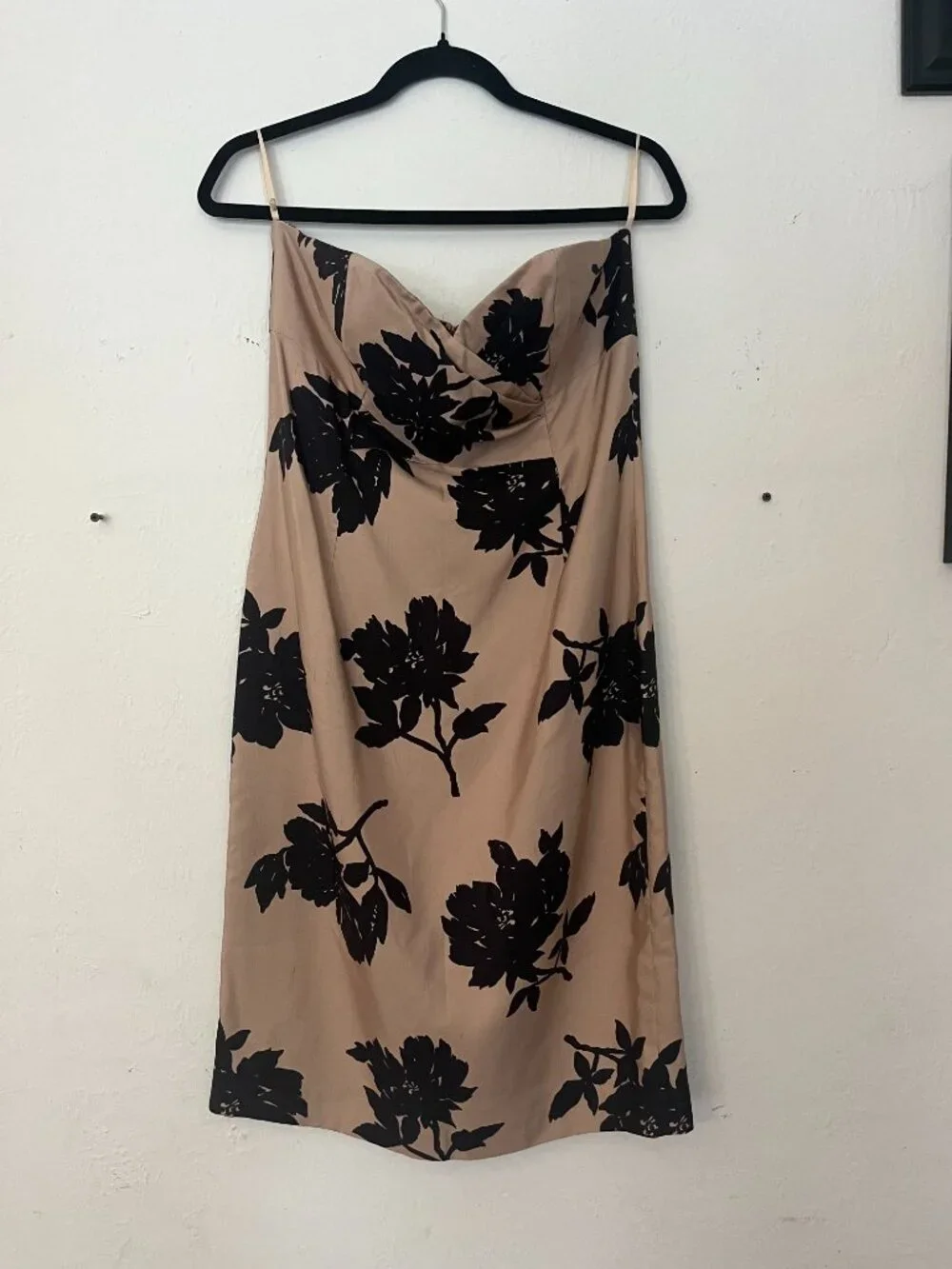 Michael Kors (Camel and Black) Flower Print Strapless Dress
